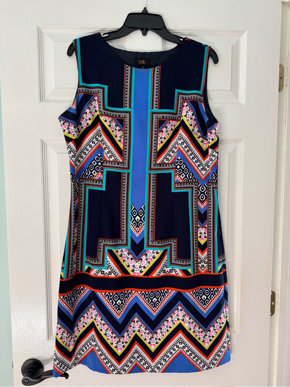 Navy Geometric Print Sleeveless Sheath Dress